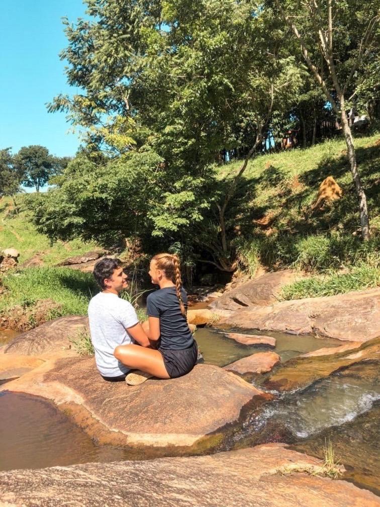 Aconchego Na Montanha Com Banheira De Imersao E 5 Suites 7,5Km Do Centro Águas de Lindóia Exteriör bild